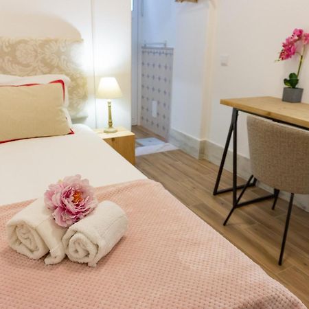 Lalitana Townhouse Hotell Lagos Rum bild