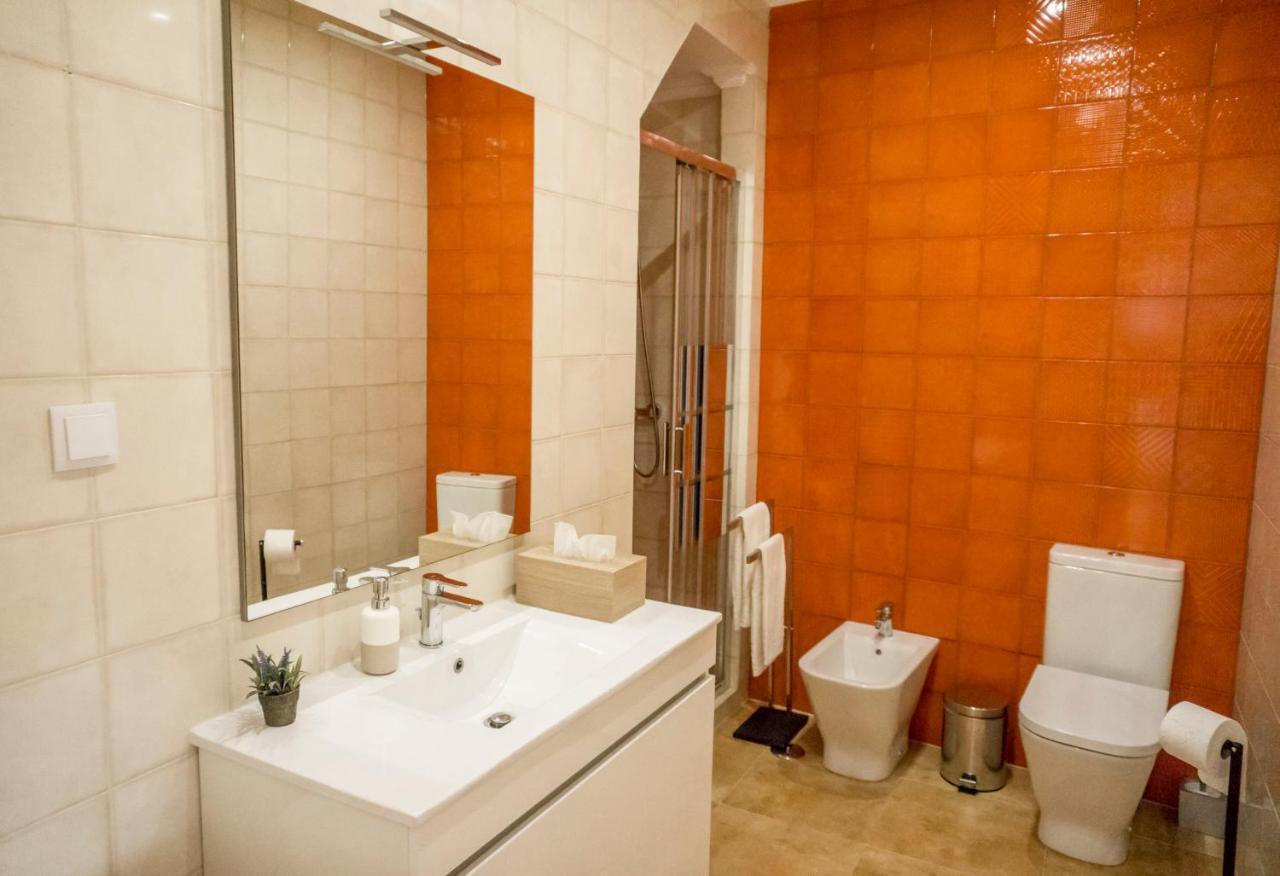 Lalitana Townhouse Hotell Lagos Exteriör bild