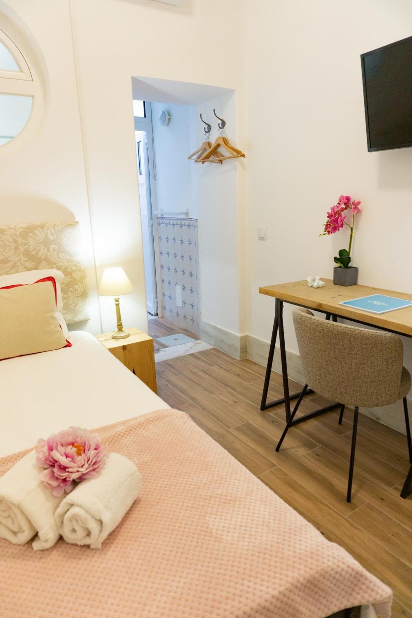 Lalitana Townhouse Hotell Lagos Exteriör bild